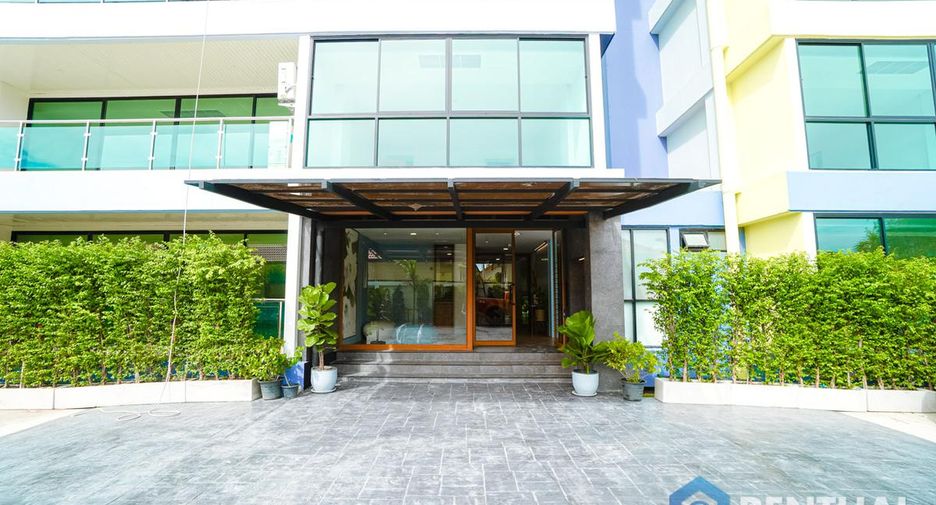 For sale 4 bedrooms condo in Bang Lamung, Chonburi