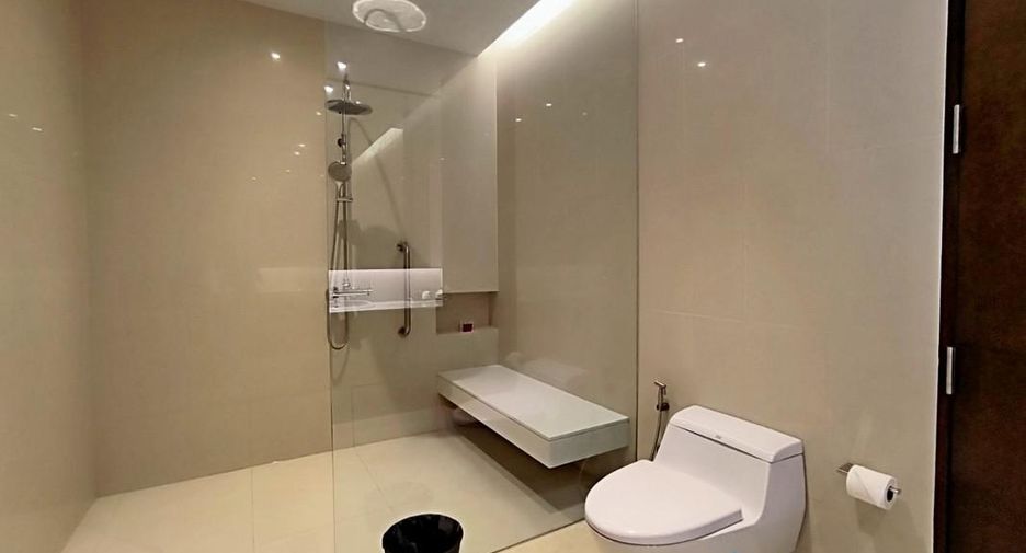 For sale 1 bed condo in Sattahip, Chonburi