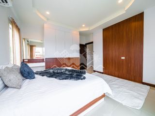 For sale 5 bed house in Bang Lamung, Chonburi