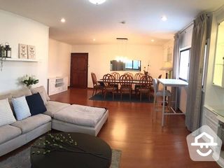 For rent and for sale 3 bed condo in Huai Khwang, Bangkok