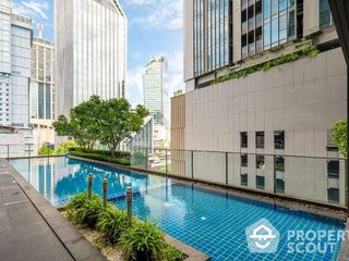 For sale 1 Beds condo in Khlong Toei, Bangkok