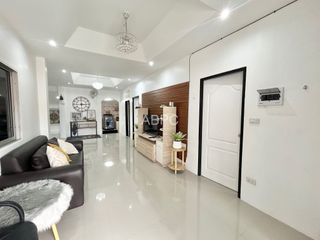 For rent and for sale 3 bedrooms house in Bang Lamung, Chonburi