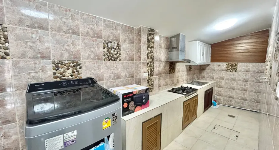 For rent and for sale 3 bedrooms house in Bang Lamung, Chonburi