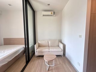 For rent studio condo in Phaya Thai, Bangkok
