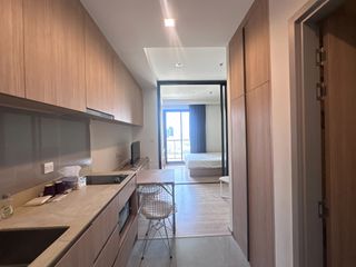 For rent studio condo in Phaya Thai, Bangkok