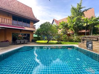For sale 4 bed house in Bang Lamung, Chonburi