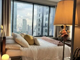 For sale 2 bed condo in Bang Rak, Bangkok