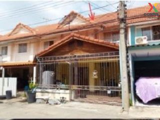For sale 3 bed townhouse in Khlong Luang, Pathum Thani