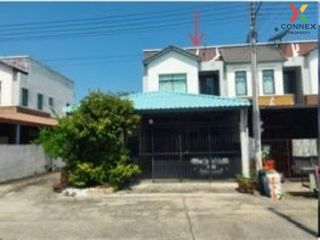 For sale 2 bed townhouse in Khlong Luang, Pathum Thani