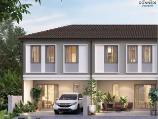 For sale 3 bed townhouse in Khlong Luang, Pathum Thani