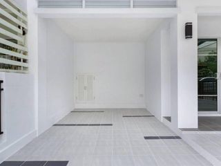 For sale 3 bed townhouse in Pak Kret, Nonthaburi