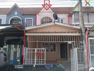 For sale 2 bed townhouse in Khlong Luang, Pathum Thani