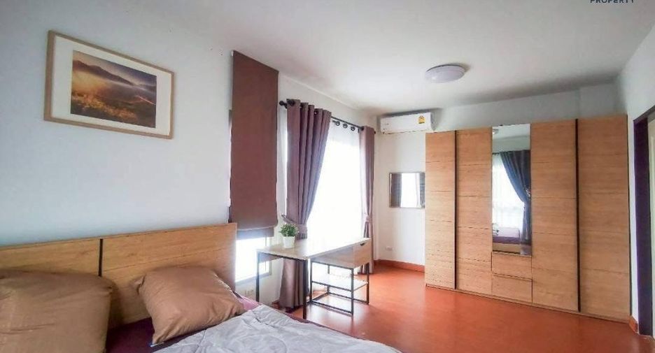 For sale 3 bed townhouse in Mueang Samut Sakhon, Samut Sakhon