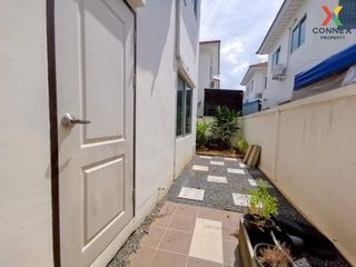 For sale 3 bed townhouse in Mueang Samut Sakhon, Samut Sakhon