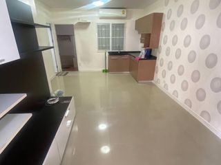 For sale 3 Beds townhouse in Mueang Nonthaburi, Nonthaburi