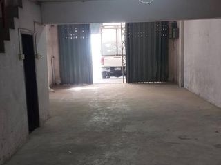 For sale 3 Beds retail Space in Mueang Samut Prakan, Samut Prakan