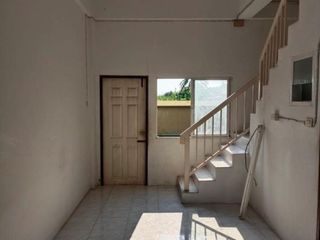 For sale 3 bed townhouse in Lam Luk Ka, Pathum Thani