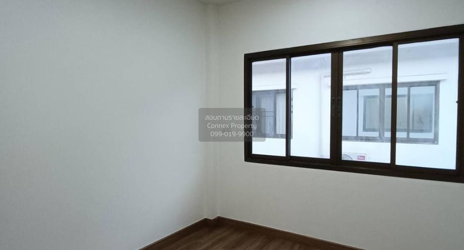 For sale 4 bedrooms townhouse in Bang Bua Thong, Nonthaburi