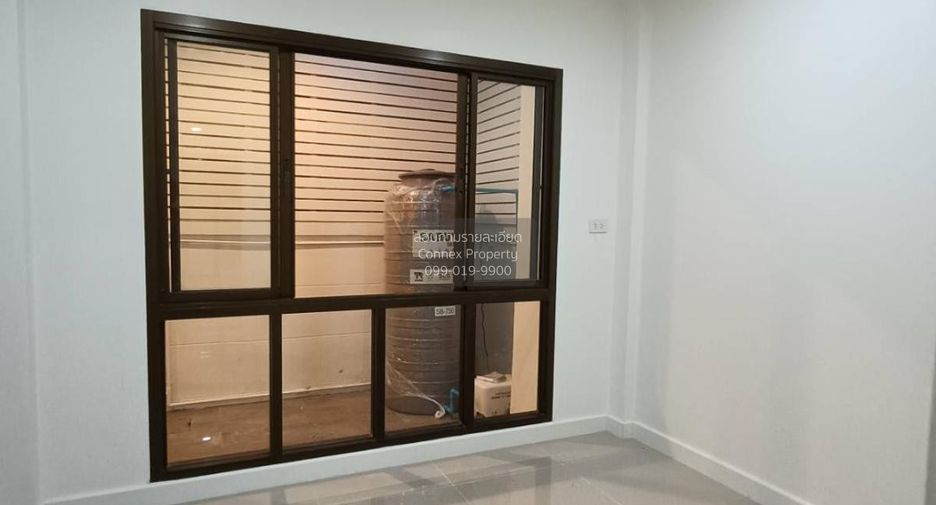 For sale 4 bedrooms townhouse in Bang Bua Thong, Nonthaburi