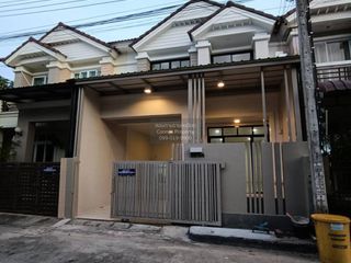 For sale 4 bedrooms townhouse in Bang Bua Thong, Nonthaburi