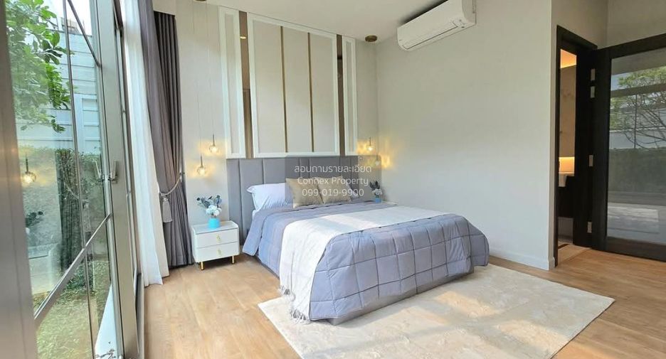 For sale 4 bedrooms house in Lat Krabang, Bangkok