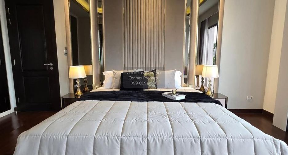For sale 4 bedrooms house in Lat Krabang, Bangkok