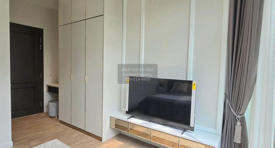 For sale 4 bedrooms house in Lat Krabang, Bangkok