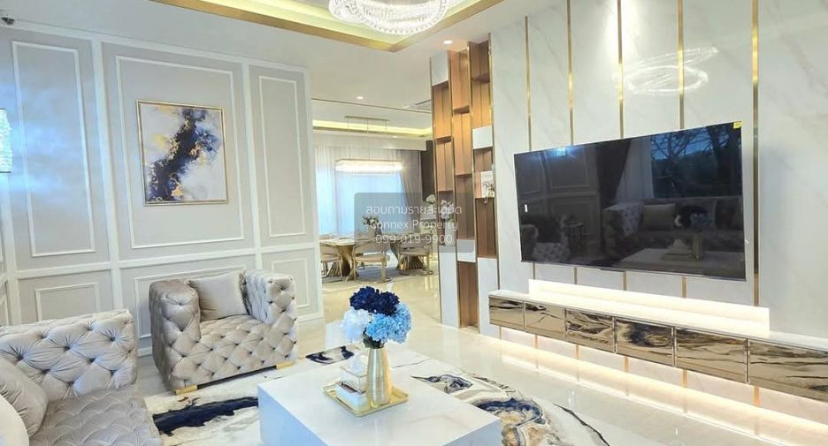 For sale 4 bedrooms house in Lat Krabang, Bangkok