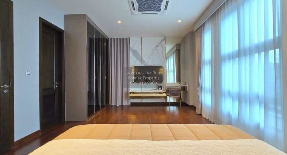 For sale 4 bedrooms house in Lat Krabang, Bangkok