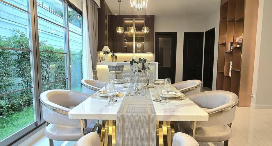 For sale 4 bedrooms house in Lat Krabang, Bangkok