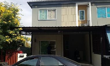 For sale 3 bed townhouse in Mueang Samut Prakan, Samut Prakan