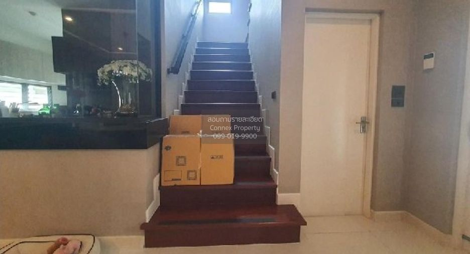 For sale 4 bedrooms house in Pak Kret, Nonthaburi