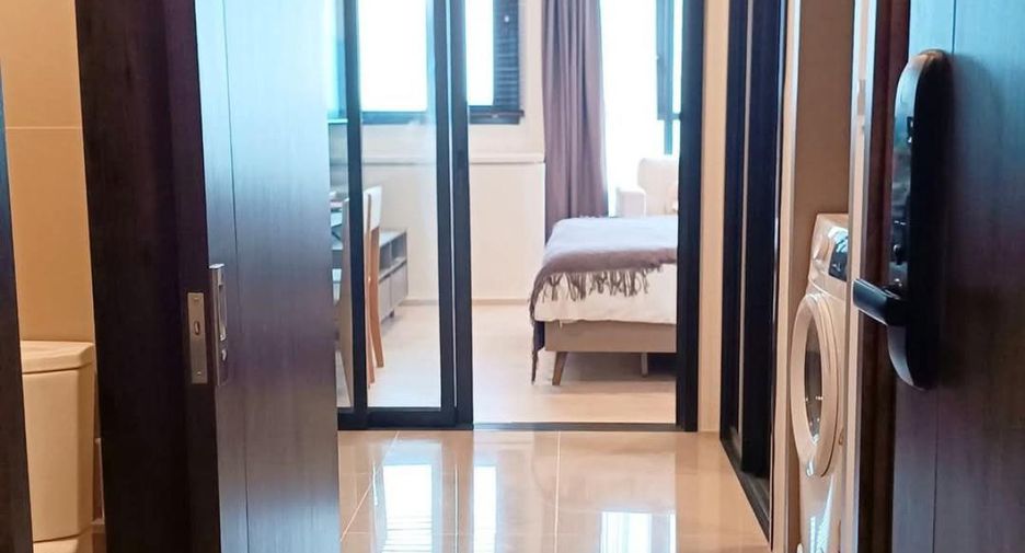 For rent 1 bed condo in Huai Khwang, Bangkok