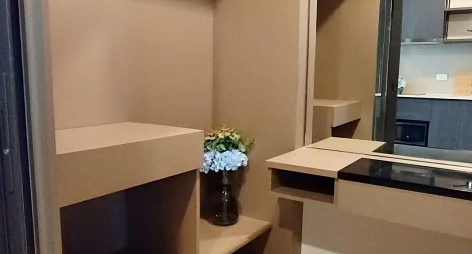 For rent 1 bed condo in Huai Khwang, Bangkok