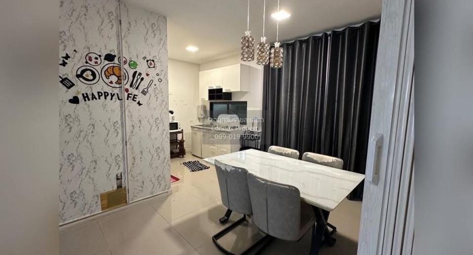 For rent 3 bedrooms townhouse in Bang Phli, Samut Prakan