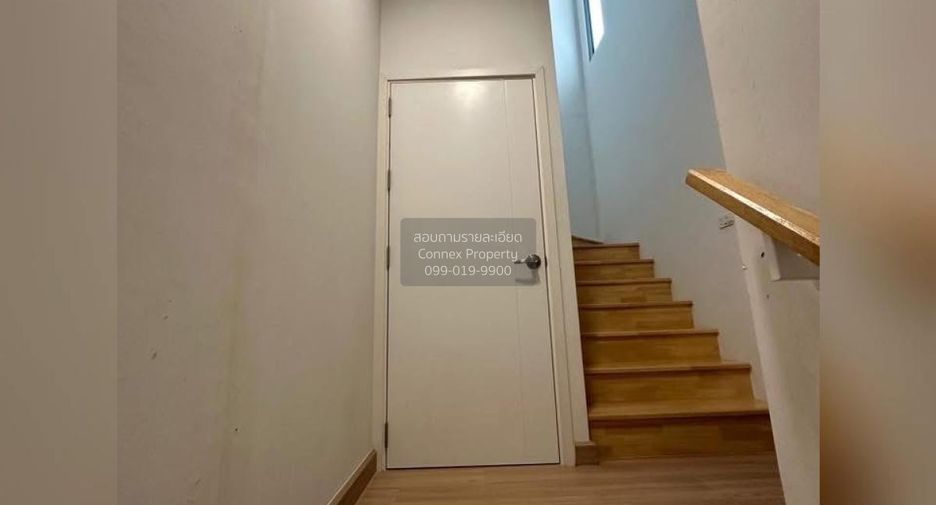 For rent 3 bedrooms townhouse in Bang Phli, Samut Prakan