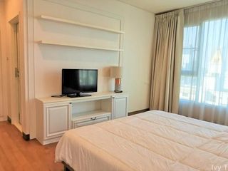For rent 4 bed condo in Watthana, Bangkok