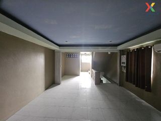 For sale 3 bed retail Space in Sam Phran, Nakhon Pathom