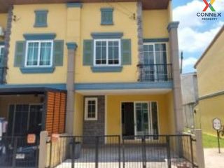 For sale 3 bed townhouse in Mueang Pathum Thani, Pathum Thani