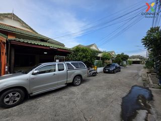 For sale 5 bed house in Nakhon Chai Si, Nakhon Pathom