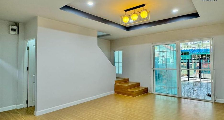 For sale 3 bed townhouse in Bang Bua Thong, Nonthaburi
