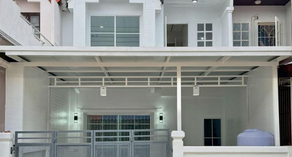 For sale 3 bed townhouse in Bang Bua Thong, Nonthaburi