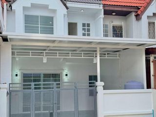 For sale 3 bed townhouse in Bang Bua Thong, Nonthaburi