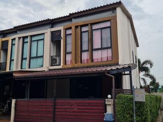 For sale 3 bed townhouse in Pak Kret, Nonthaburi