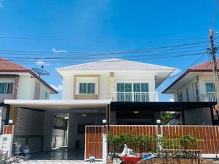 For sale 4 bed townhouse in Bang Bua Thong, Nonthaburi