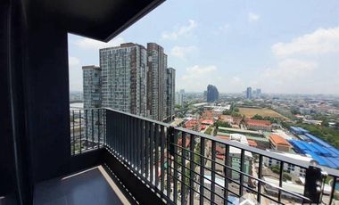 For sale 2 bed condo in Bang Na, Bangkok