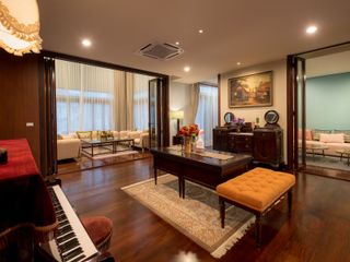 For rent 5 bed villa in Saraphi, Chiang Mai