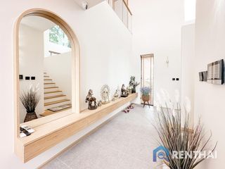 Villa zum Kauf mit 5 Zimmer in Bang Lamung, Chonburi