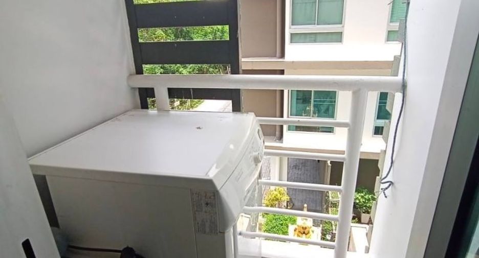 For sale 2 bedrooms condo in Mueang Samut Prakan, Samut Prakan