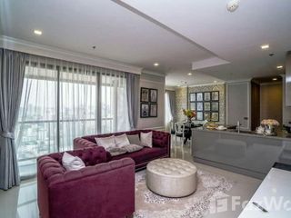For sale 3 Beds condo in Ratchathewi, Bangkok